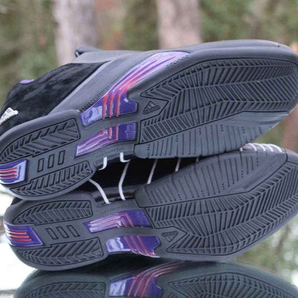 Adidas T-Mac 3 Restomod Raptors Men’s Size 13 - Picture 16 of 16